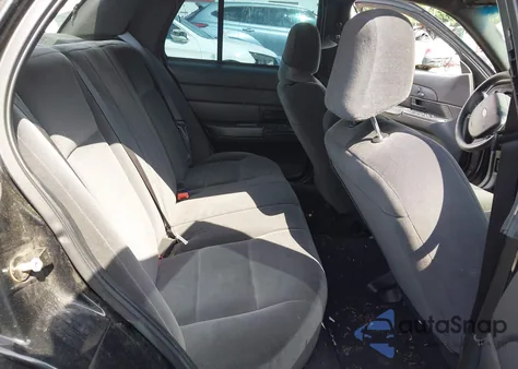 2006 Ford Crown Victoria Police/Police Interceptor z USA, uszkodzony, nr VIN 2FAFP71W36X163596